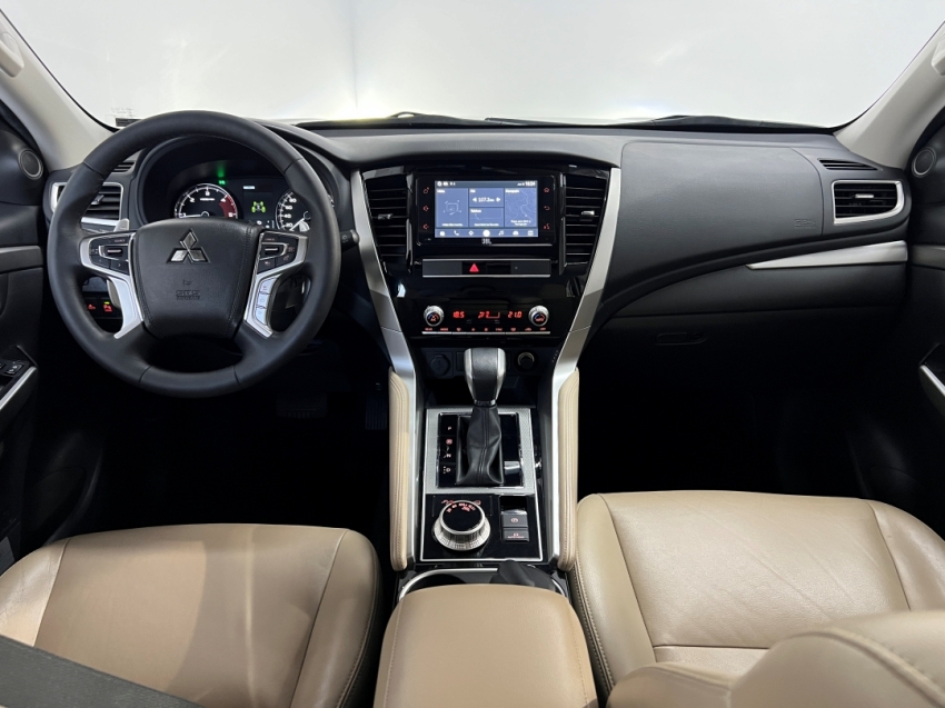 mitsubishi pajero sport hpe 202310