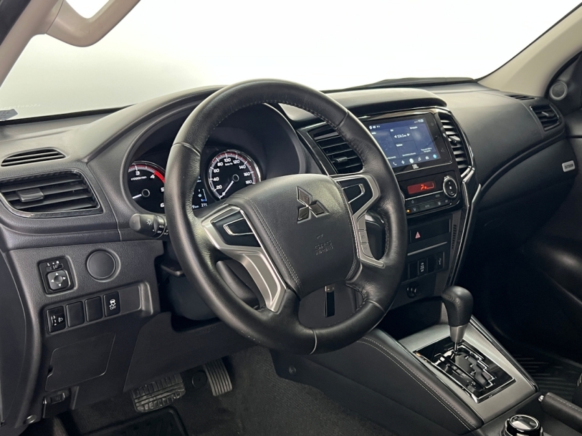 mitsubishi l200 triton sport outdoor plus 20254