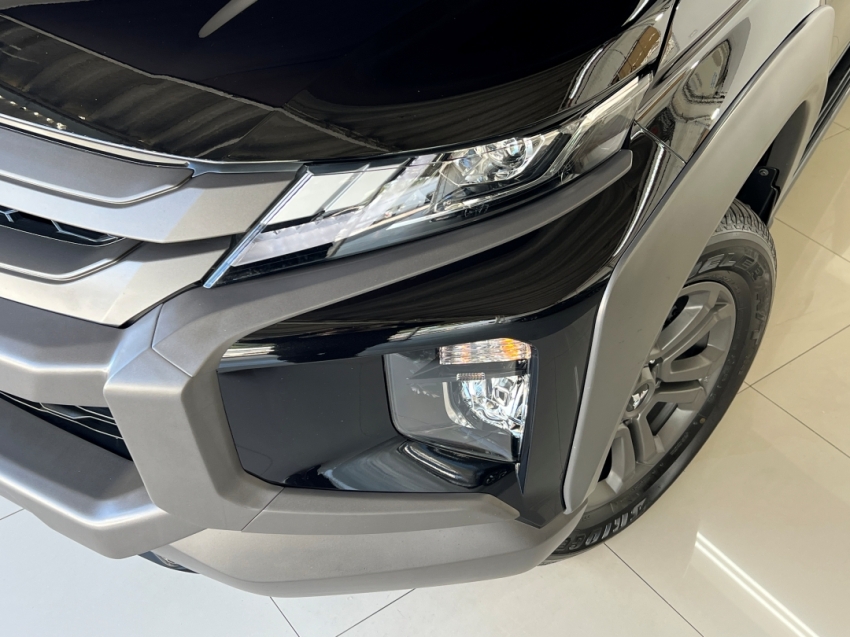 mitsubishi l200 triton sport outdoor plus 202531