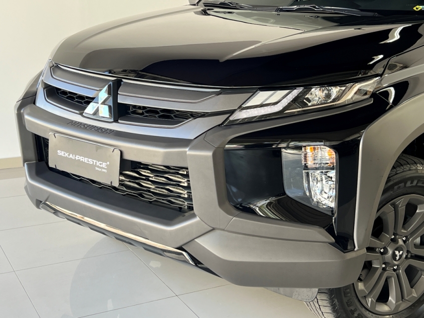 mitsubishi l200 triton sport outdoor plus 202529