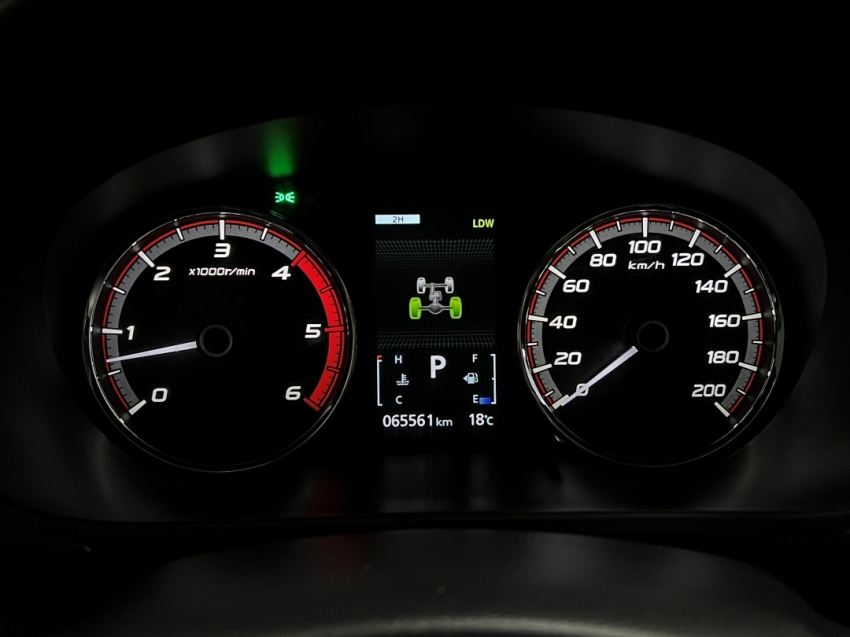 mitsubishi l200 triton sport hpes 20235