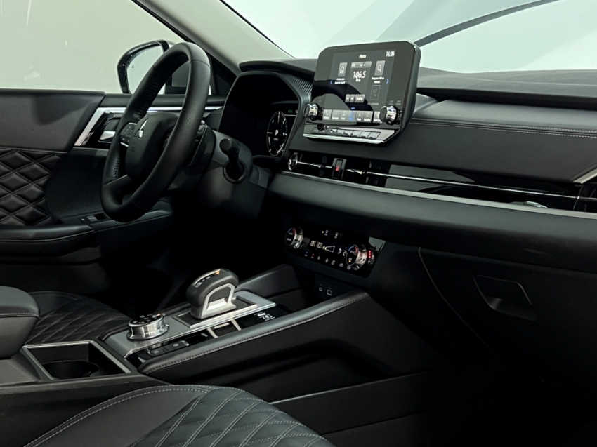 mitsubishi new outlander hpes phev 202625