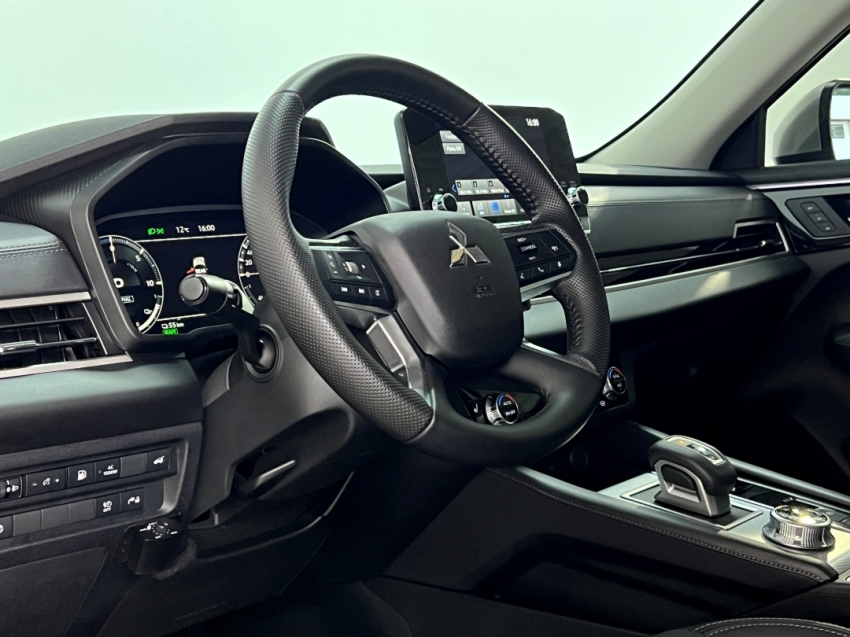 mitsubishi new outlander hpes phev 202623