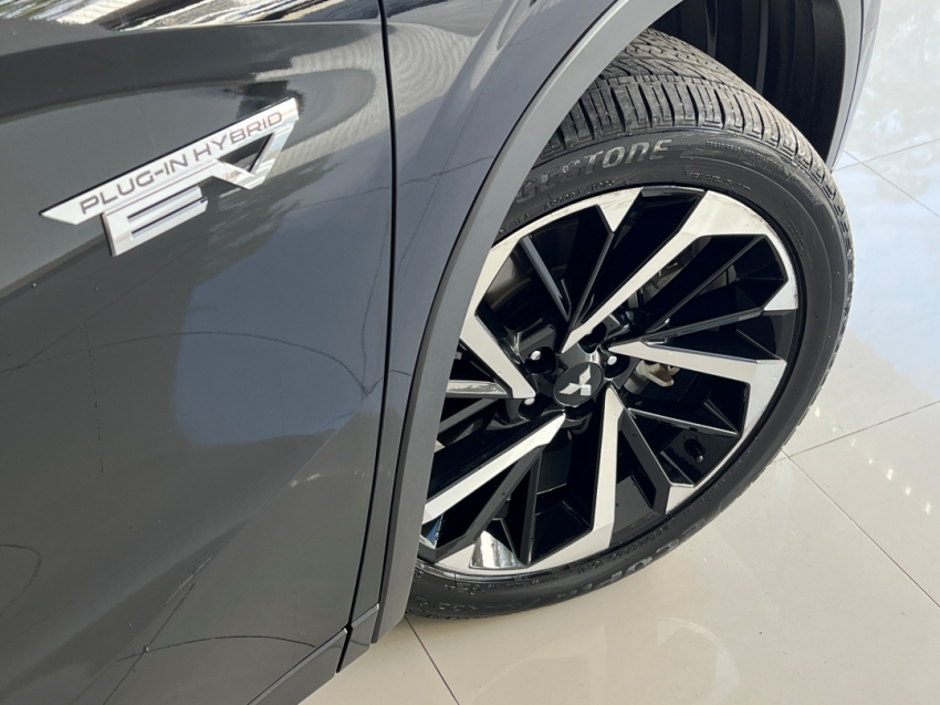 mitsubishi new outlander hpes phev 202620
