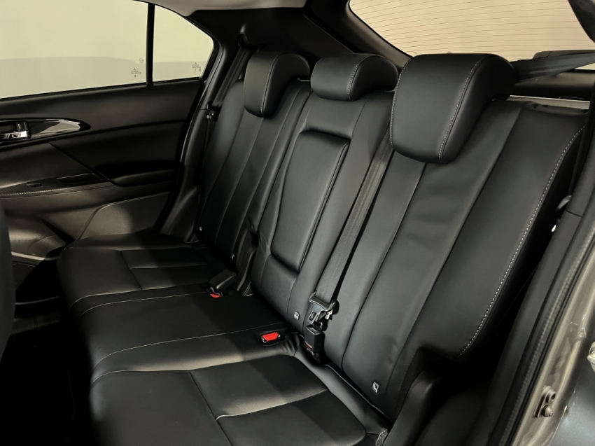 mitsubishi eclipse cross hpes 202412