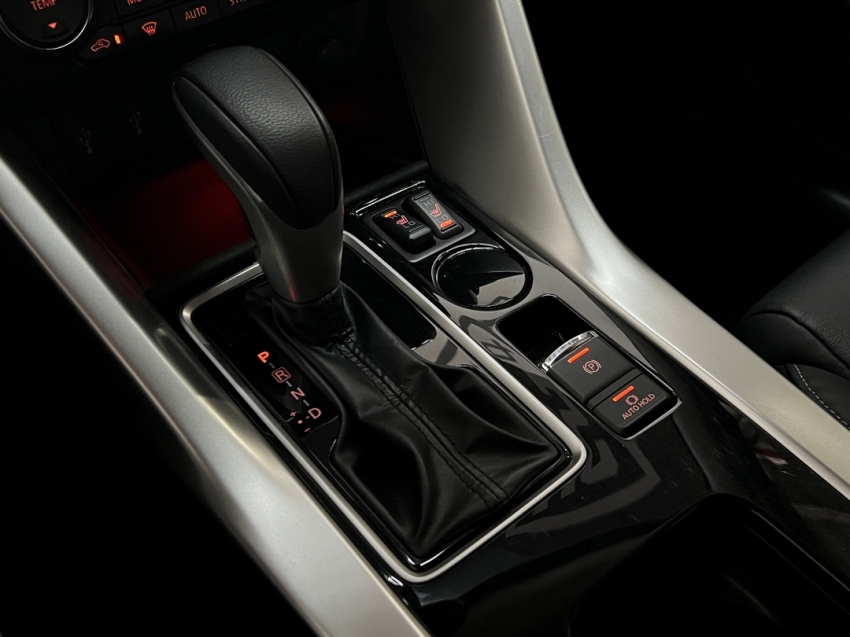 mitsubishi eclipse cross hpe 20258