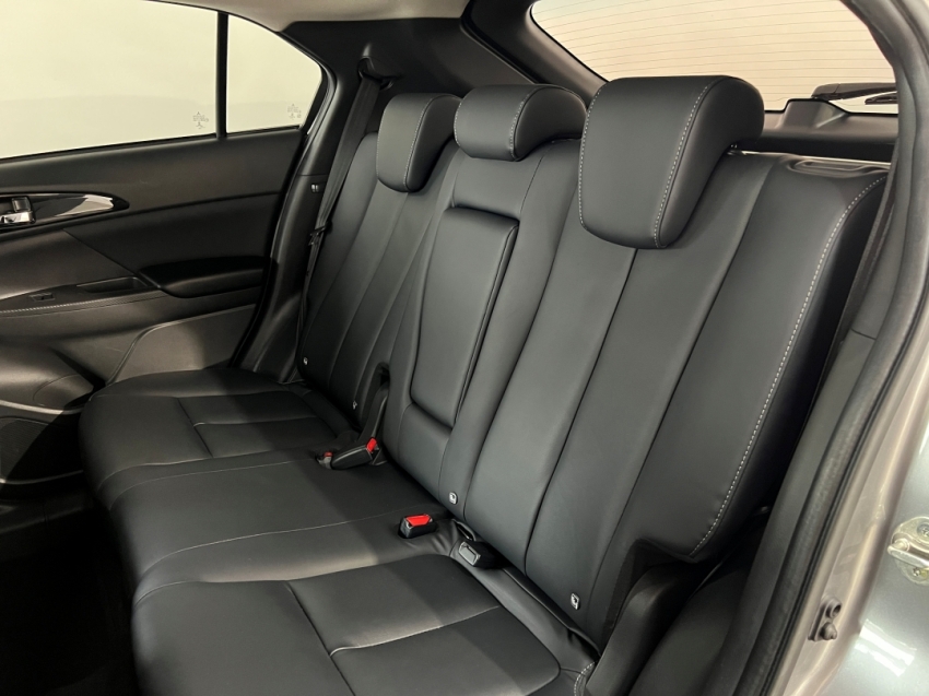 mitsubishi eclipse cross hpe 202512