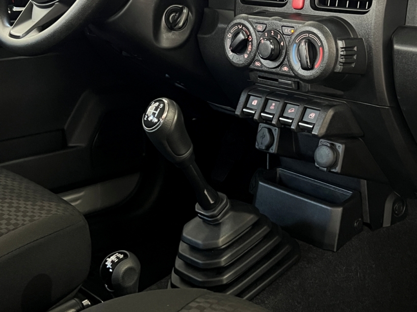 suzuki jimny sierra 4you mt 202526