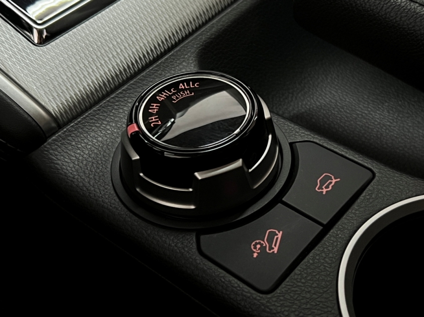mitsubishi l200 triton sport hpes 202510