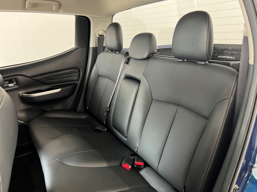 mitsubishi l200 triton sport hpes 202513