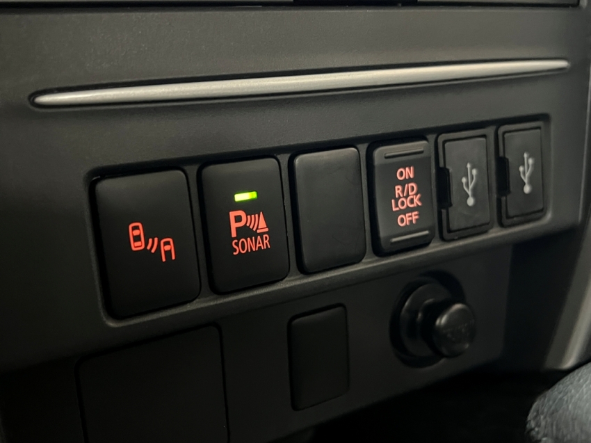 mitsubishi l200 triton sport hpes 20258