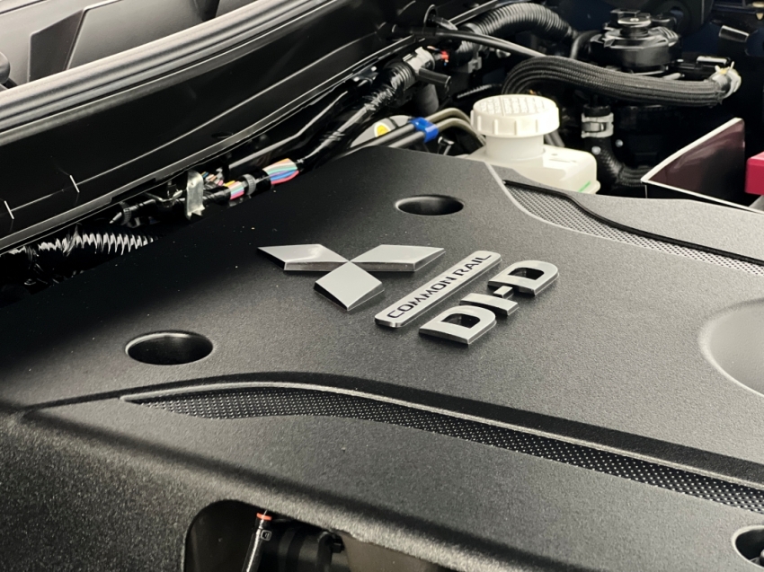 mitsubishi l200 triton sport hpes 202532