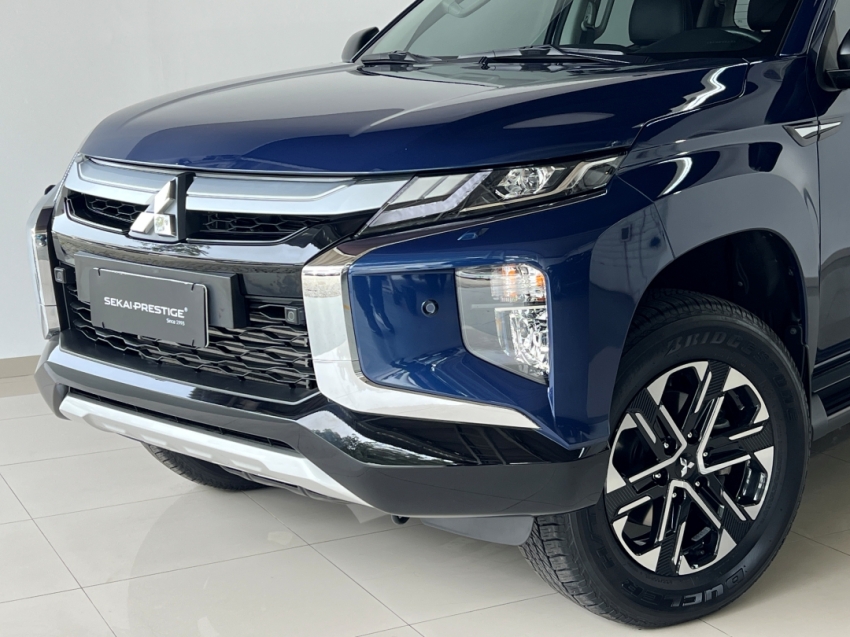 mitsubishi l200 triton sport hpes 202528