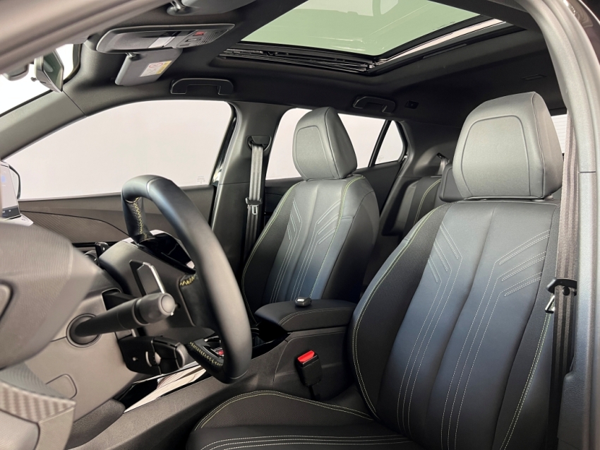 peugeot 2008 gt hybrid 202610