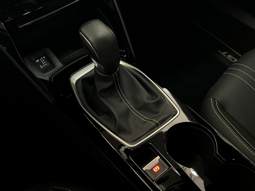 peugeot 2008 gt hybrid 20268
