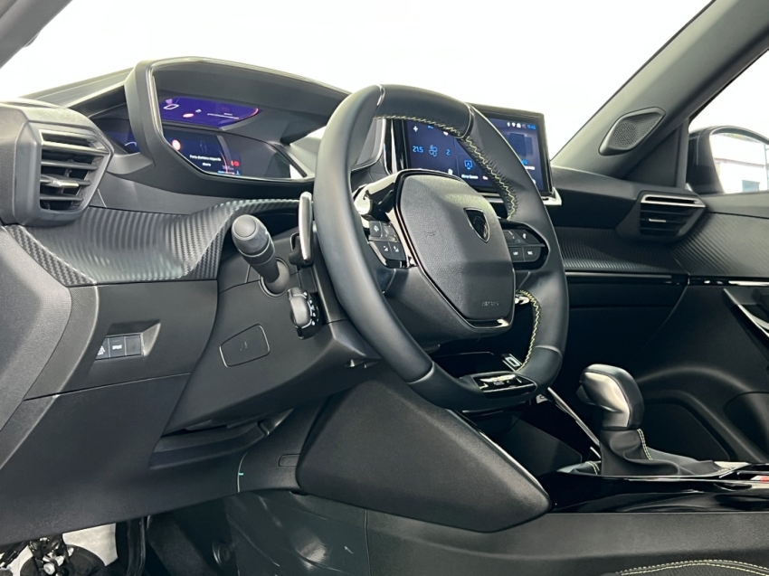 peugeot 2008 gt hybrid 202620