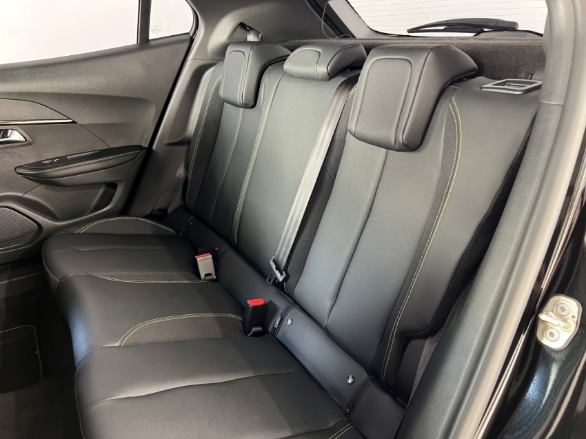 peugeot 2008 gt hybrid 202611