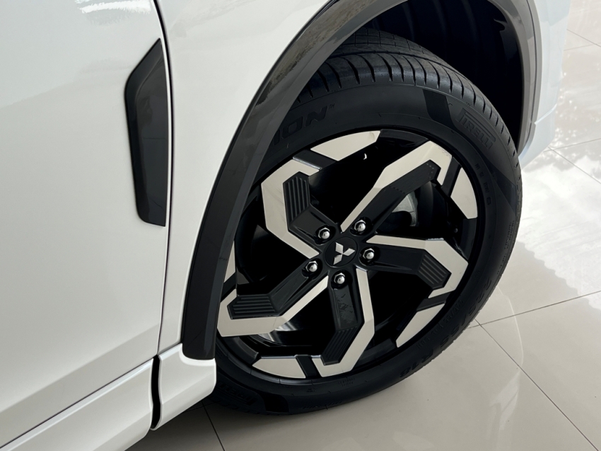 mitsubishi eclipse cross hpes sawc 202718