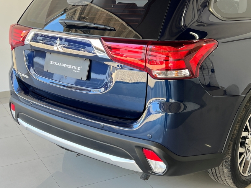 mitsubishi outlander 2.0 201627