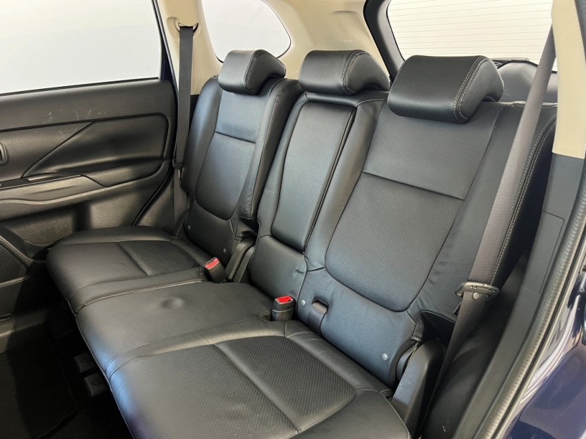 mitsubishi outlander 2.0 201612