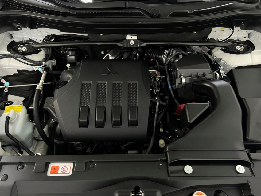 mitsubishi eclipse cross hpes 202513