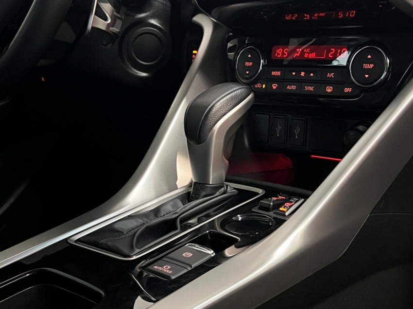 mitsubishi eclipse cross hpes 202523