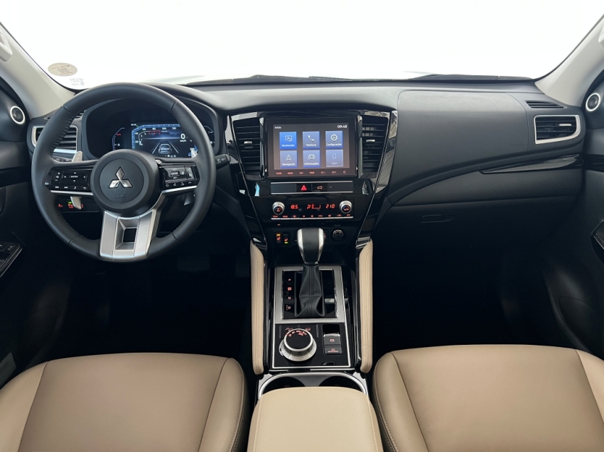 mitsubishi pajero sport legend 202511