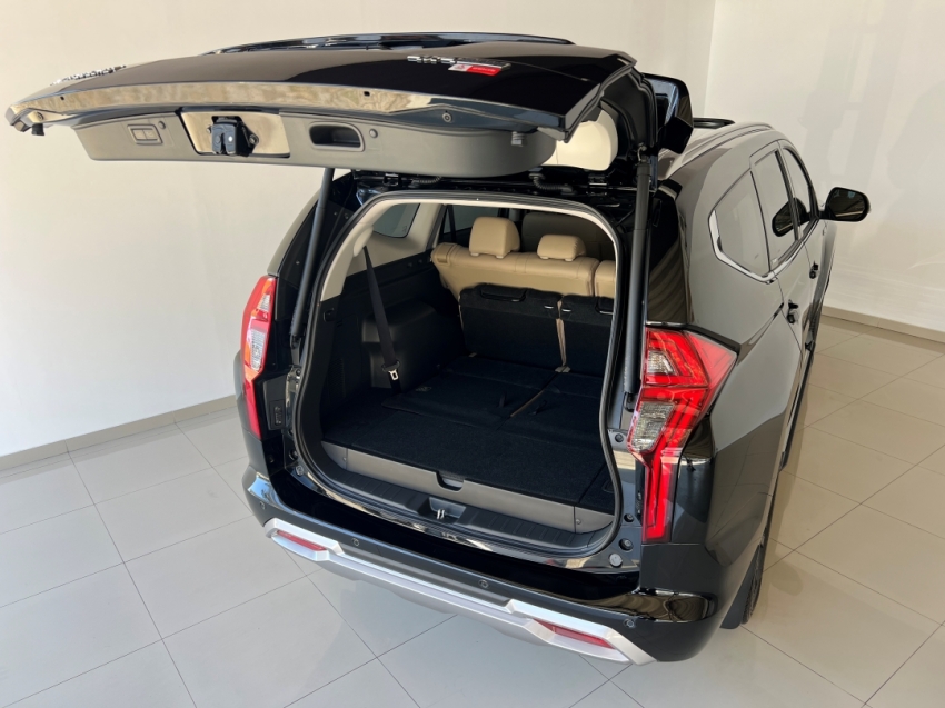 mitsubishi pajero sport legend 202519