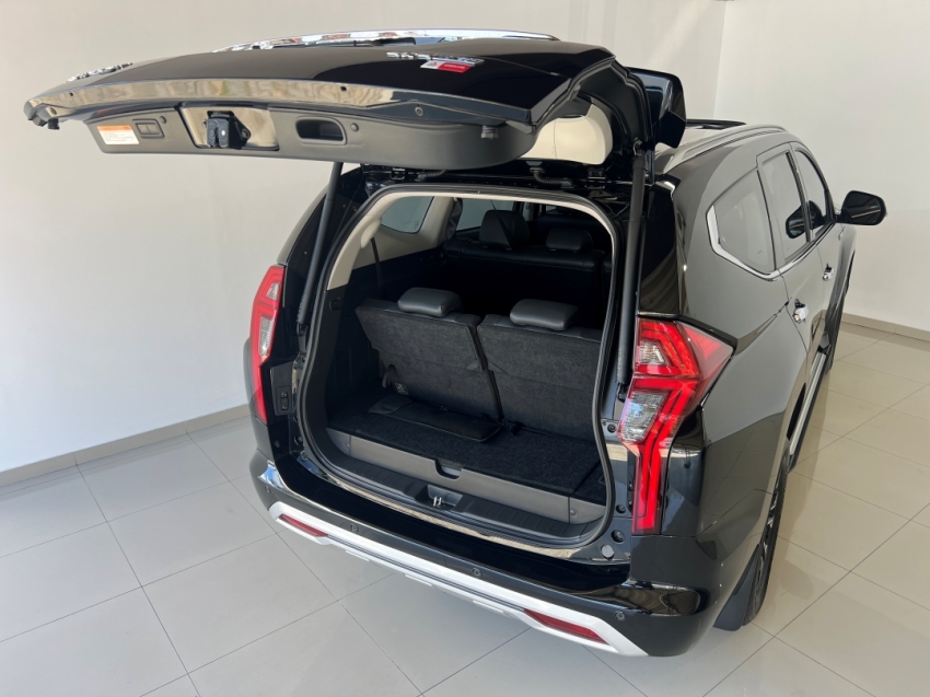 mitsubishi pajero sport hpes 202417