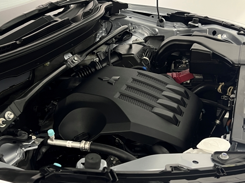 mitsubishi eclipse cross hpes sawc 202625