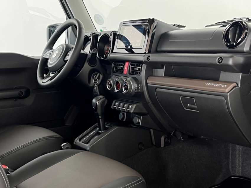 suzuki jimny sierra 4expedition 202524