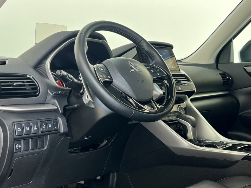 MITSUBISHI ECLIPSE CROSS HPES SAWC 202521