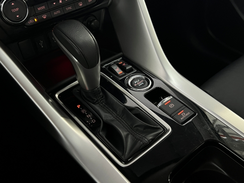 MITSUBISHI ECLIPSE CROSS HPES SAWC 20258
