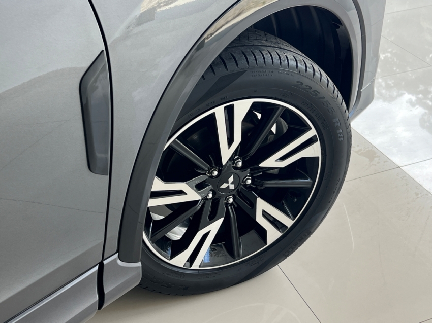 MITSUBISHI ECLIPSE CROSS HPES SAWC 202518