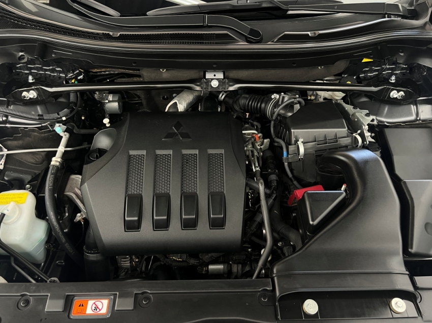 MITSUBISHI ECLIPSE CROSS HPES SAWC 202513