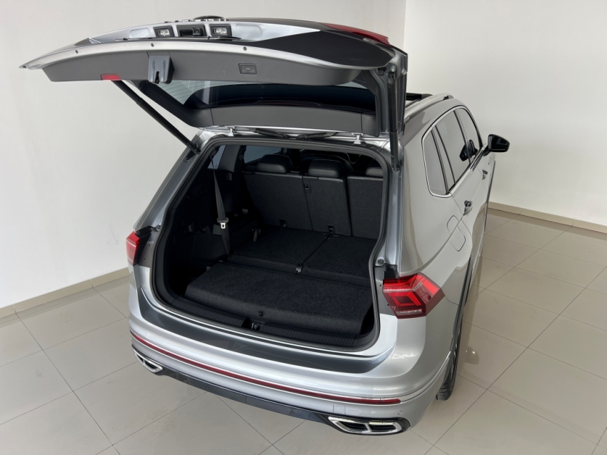 VOLKSWAGEM TIGUAN RLINE 202418