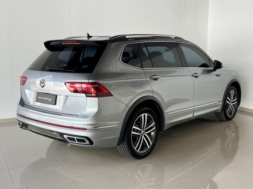 VOLKSWAGEM TIGUAN RLINE 20242