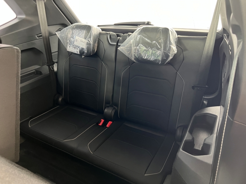 VOLKSWAGEM TIGUAN RLINE 202413