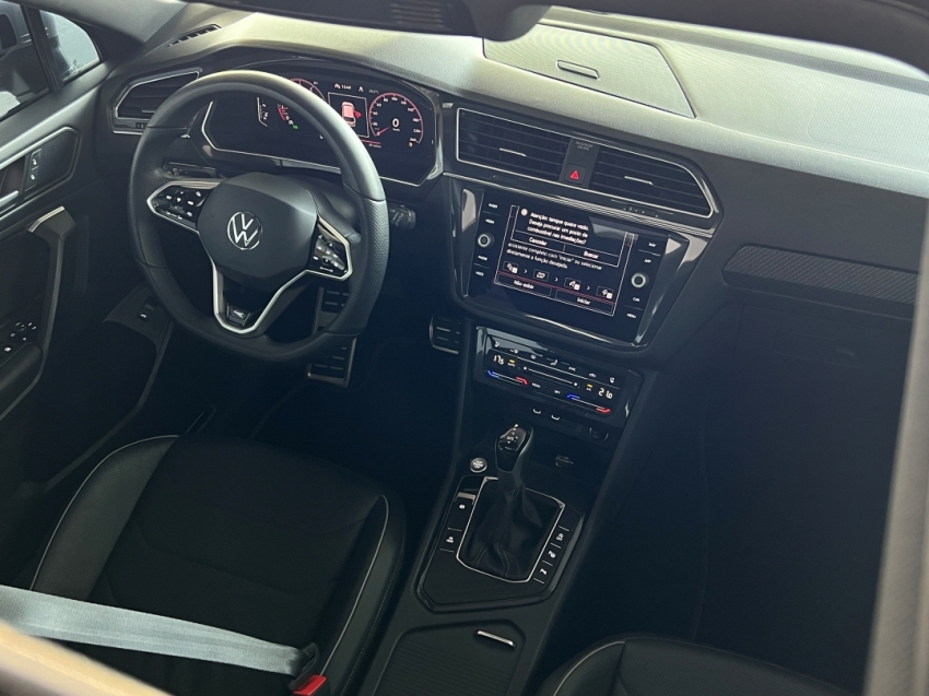 VOLKSWAGEM TIGUAN RLINE 202435