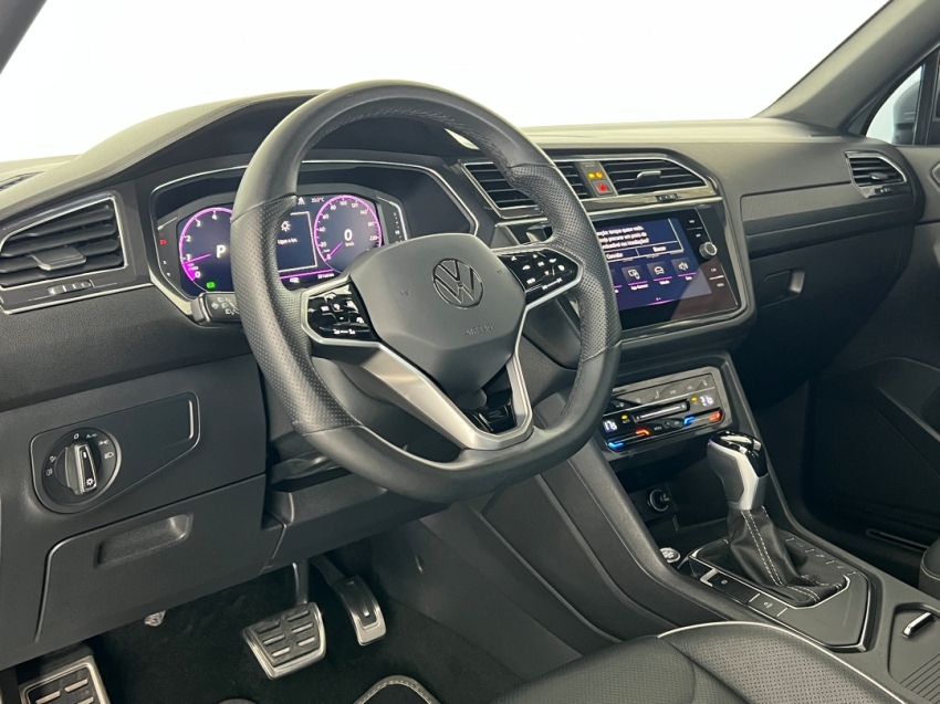 VOLKSWAGEM TIGUAN RLINE 20244