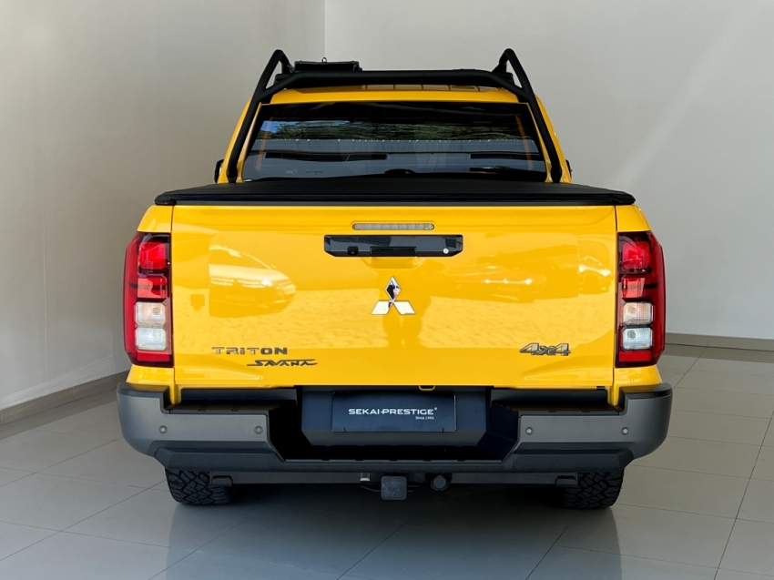 MITSUBISHI ALL NEW TRITON SAVANA 20273