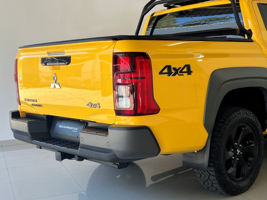 MITSUBISHI ALL NEW TRITON SAVANA 202729