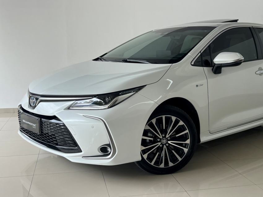 TOYOTO COROLLA ALTIS PREMIUM HEV 202614