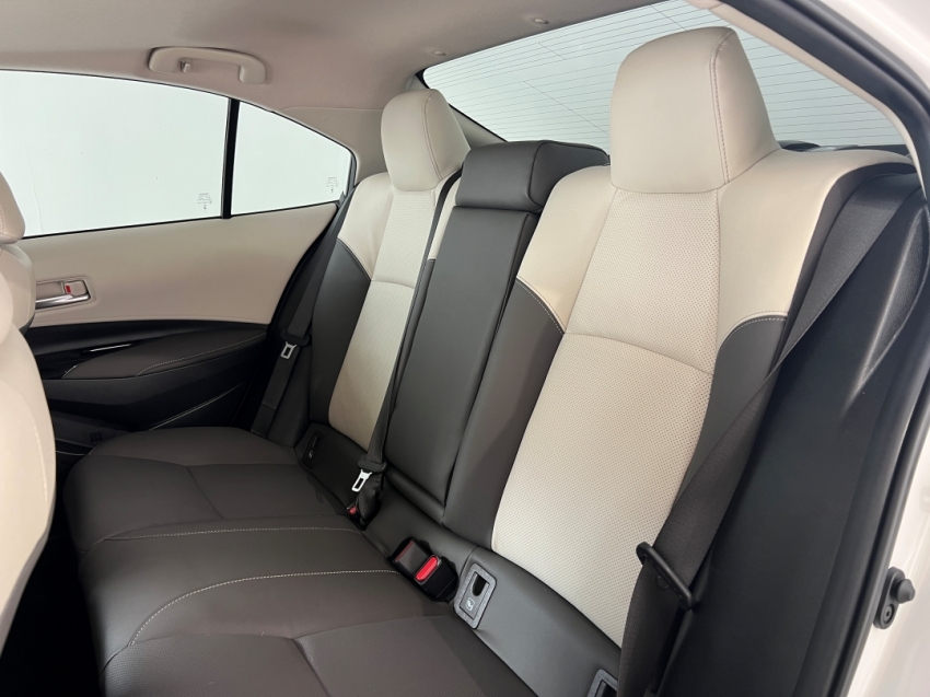 TOYOTO COROLLA ALTIS PREMIUM HEV 202612