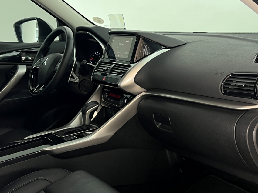 MITSUBISHI ECLIPSE CROSS HPES SAWC 202423