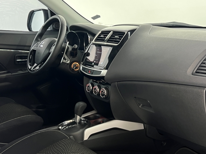 MITSUBISHI OUTLANDER SPORT GLS 202122