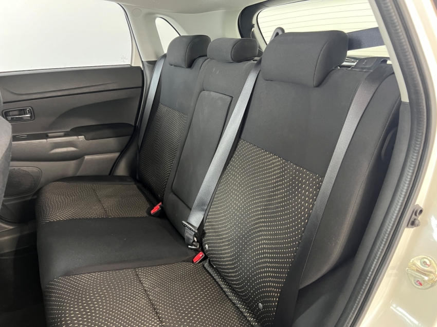 MITSUBISHI OUTLANDER SPORT GLS 202111