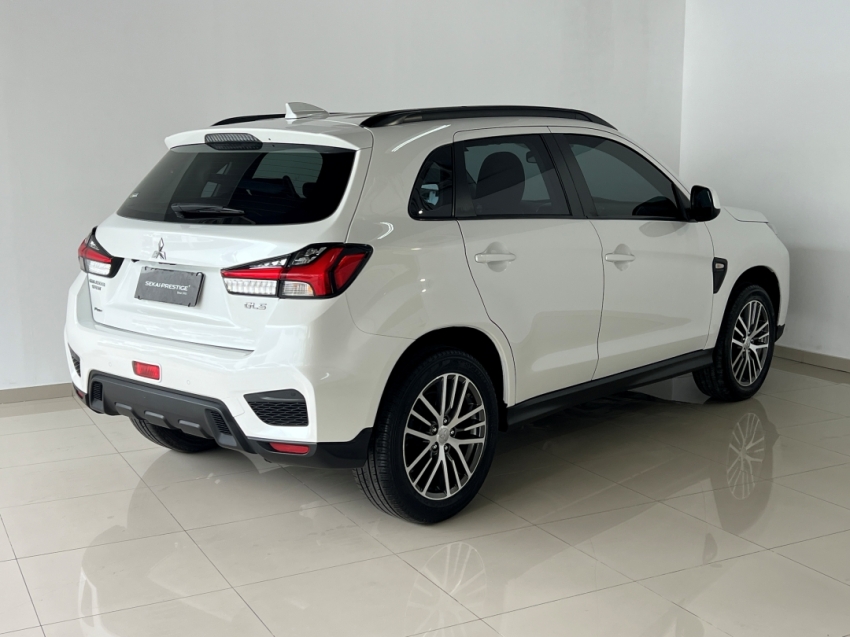 MITSUBISHI OUTLANDER SPORT GLS 20212