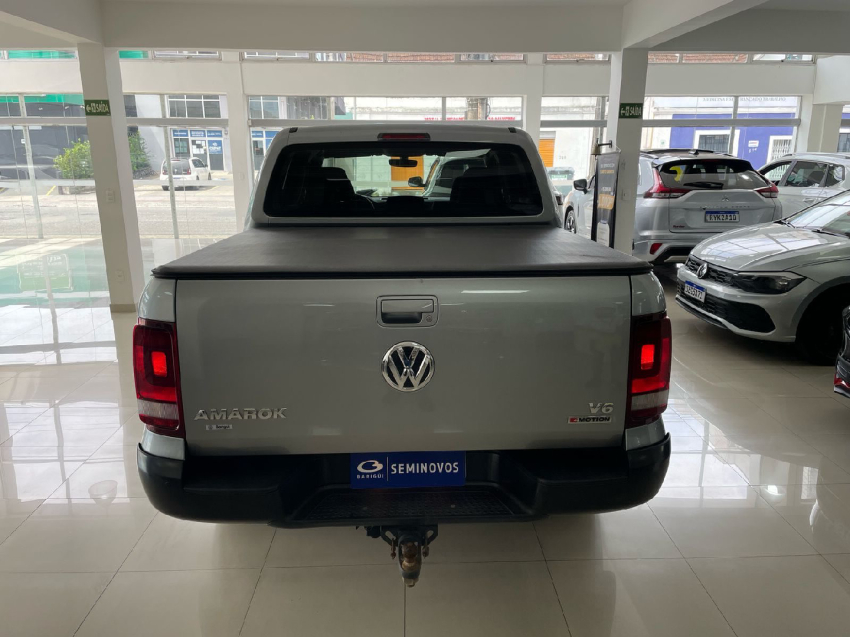 volkswagen amarok 3.0 v6 tdi diesel comfortline cd 4motion automatico 2023