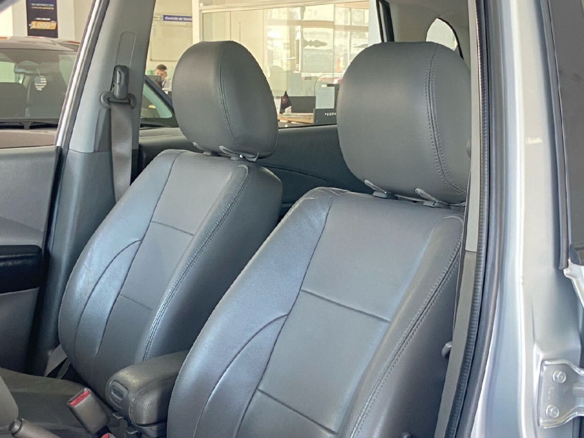 hyundai tucson 2.0 mpfi gls 16v 143cv 2wd flex 4p automatico 2015